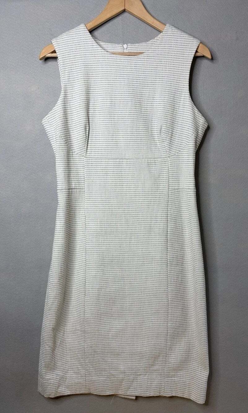 MM Lafleur Sheath Dress The Evelyn 10 Structured silhouetteWhite Black EUC